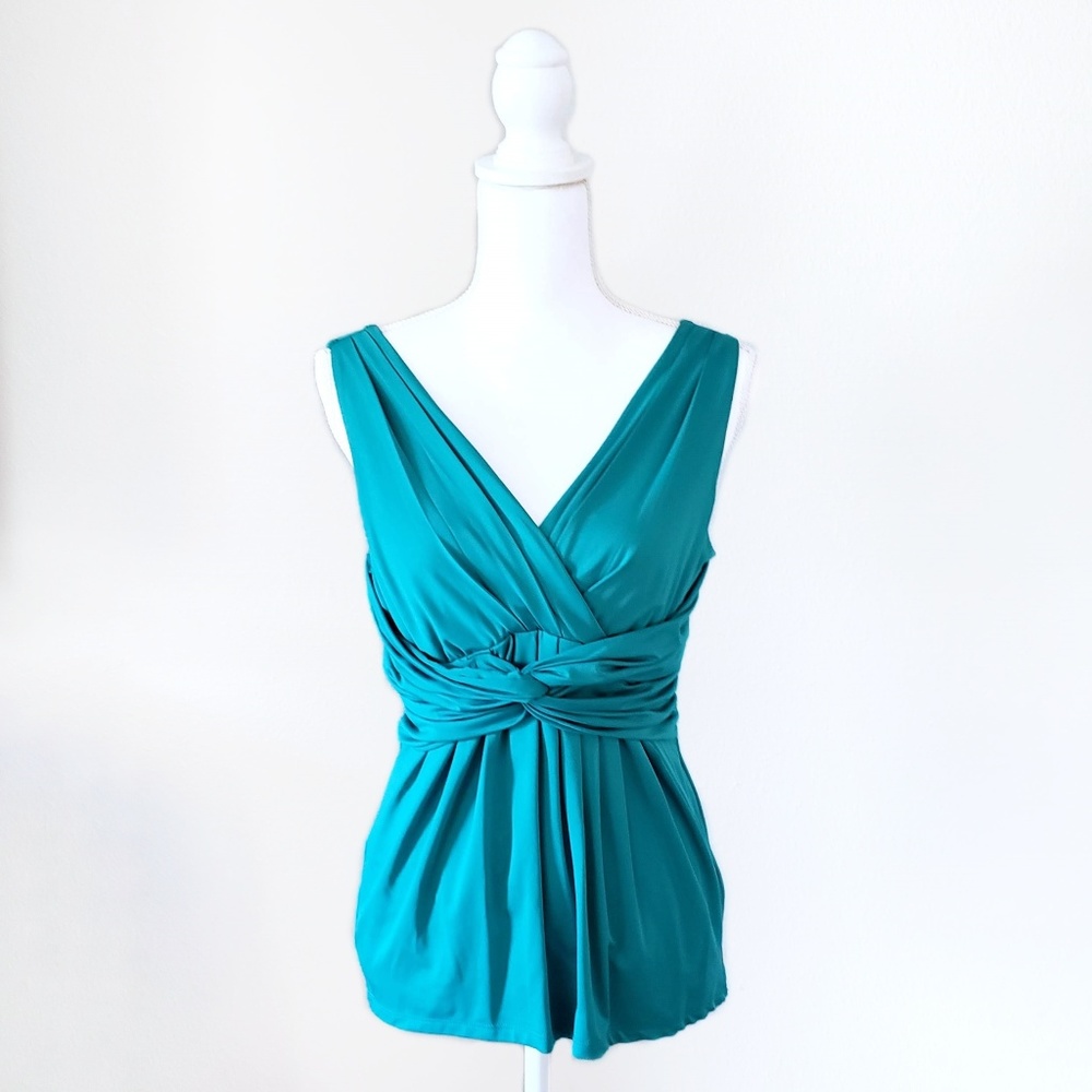 🆓 Charlotte Russe Cross Over Empire Waist Top